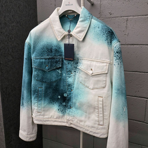 루이비통 LV 모노그램 스프레이 데님 자켓 50