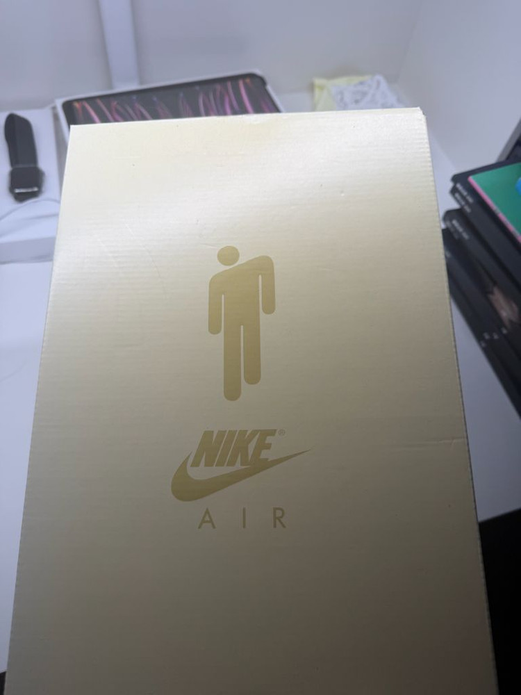 나이키 x 빌리 아일리시 에어포스 1 로우 SP 트리플 화이트 275--5