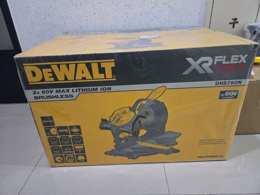 디월트 풀세트 직쏘 컷쏘 그라인더 멀티커터 스킬 월커터 임팩 해머 드릴 실타카 대타카 충전기 배터리 플랜지쏘--2