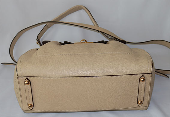 정품 페라가모 숄더백--3