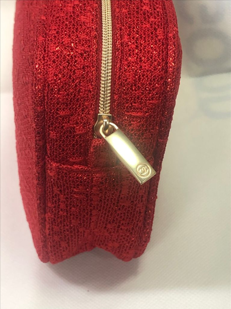 미사용새제품)샤넬 레드펄 파우치--2