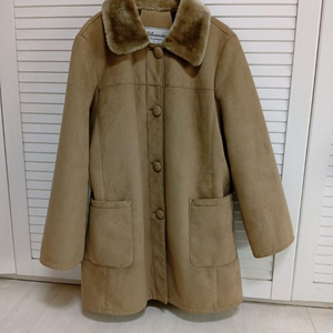 Silvania 무스탕 코트 77사이즈