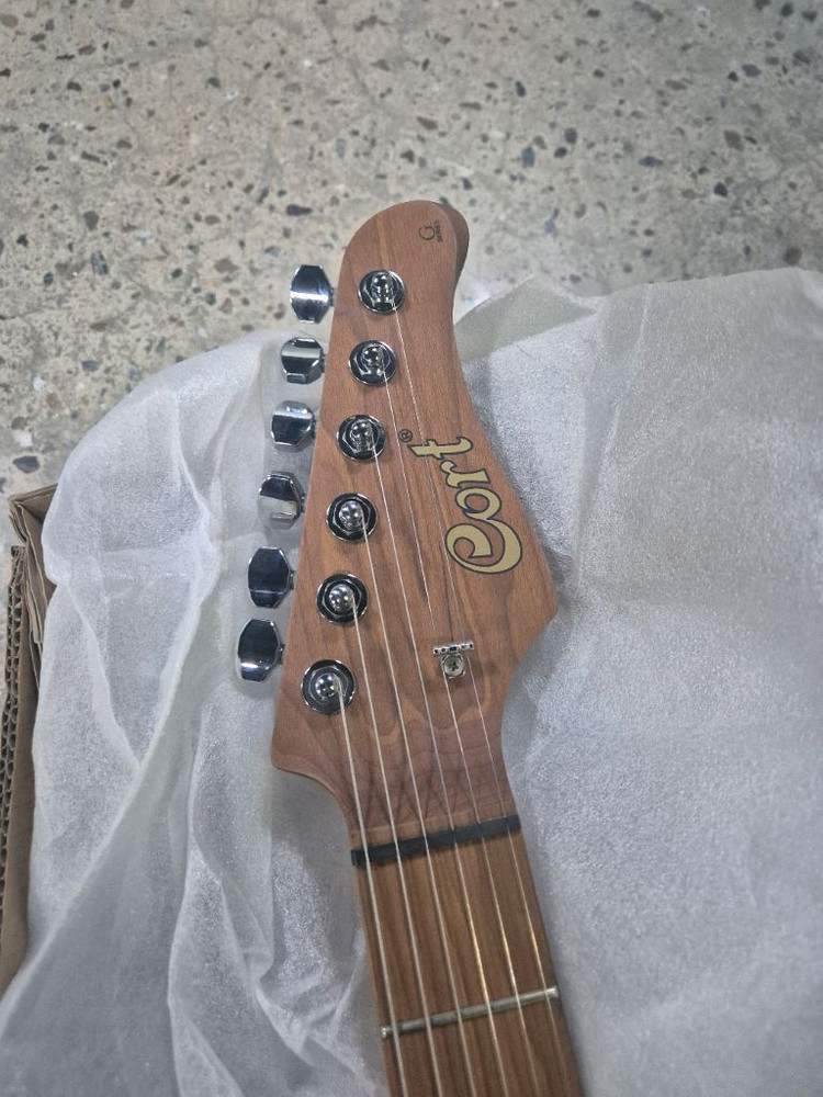 콜트 G290 fat 2 신품급 일렉기타 판매--3