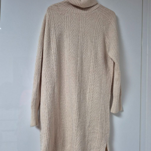 77 사이즈 롱니트 원피스보드라운 니트라 입기 좋아요. 8000원택비별