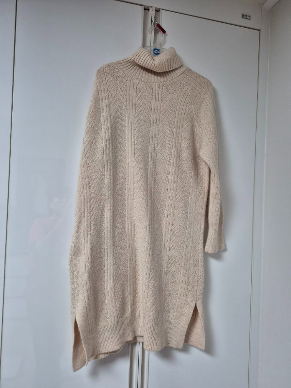 77 사이즈 롱니트 원피스보드라운 니트라 입기 좋아요. 8000원택비별--1
