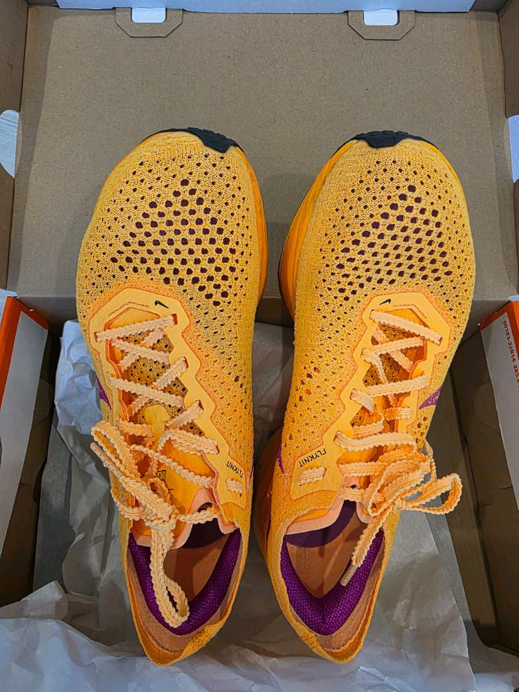 나이키 베이퍼플라이 넥스트 3 여성 235 mm 이미지