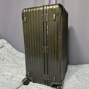 리모와 토파즈 스포츠 M Rimowa 오리지널 트렁크 스포츠 에센셜 체크인 슬리브 캐빈 플러스 여행가방