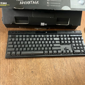 커세어 K70 MAX RGB MGX 이미지