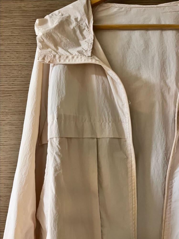 연핑크 스트링 바람막이 이미지