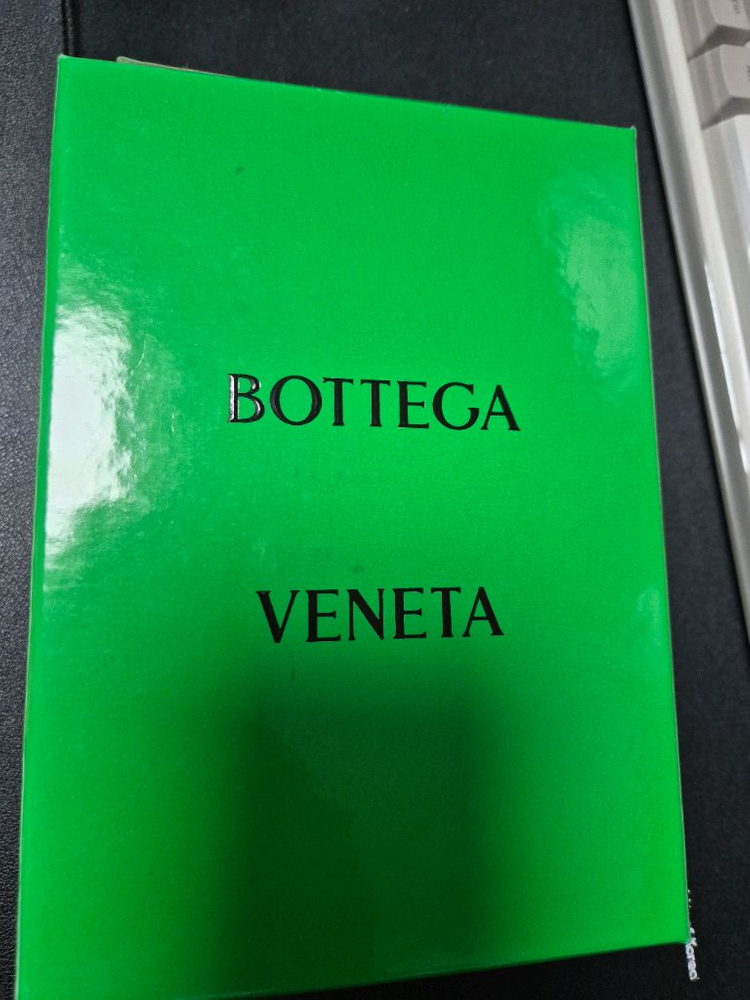 보테가베네타 인트레치아토 반지갑--7
