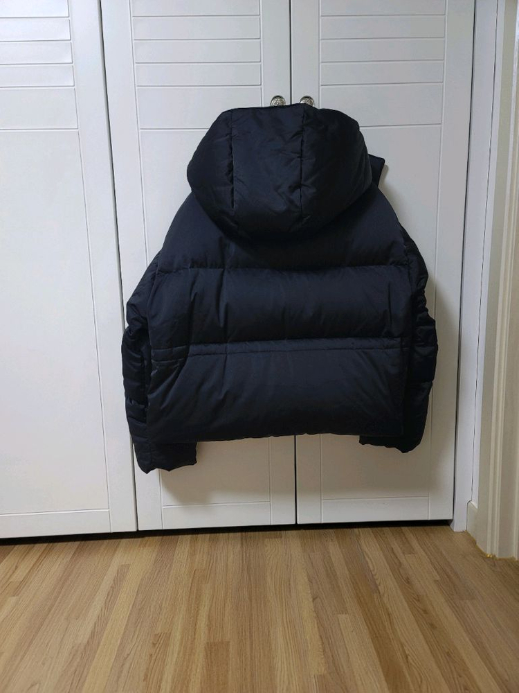 [새제품] 블로썸 푸퍼 구스 숏패딩--1