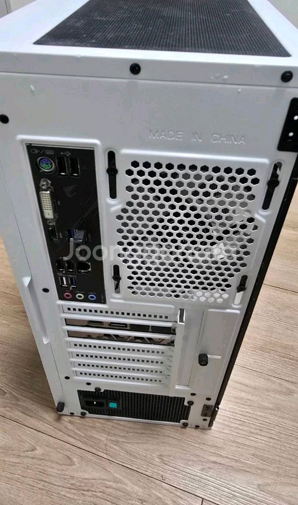 RTX3070 게이밍PC / 라이젠 5600X / RAM 16GB / 화이트 본체--3