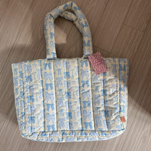 프레젠트프로젝트 블루리본 쿠션백 새상품