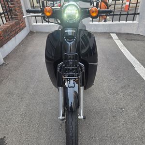 혼다 슈퍼커브 110 / 23년식 / 3,946KM 짧은키로수 A급