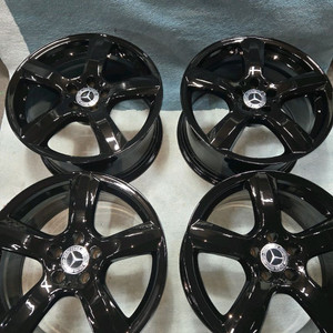벤츠 CLS a218 18인치 순정휠 분체블랙유광 도장복원 휠