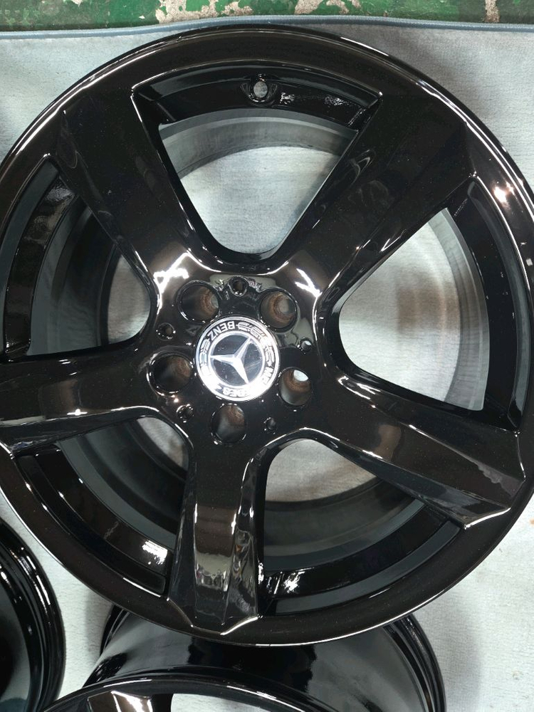 벤츠 CLS a218 18인치 순정휠 분체블랙유광 도장복원 휠--4