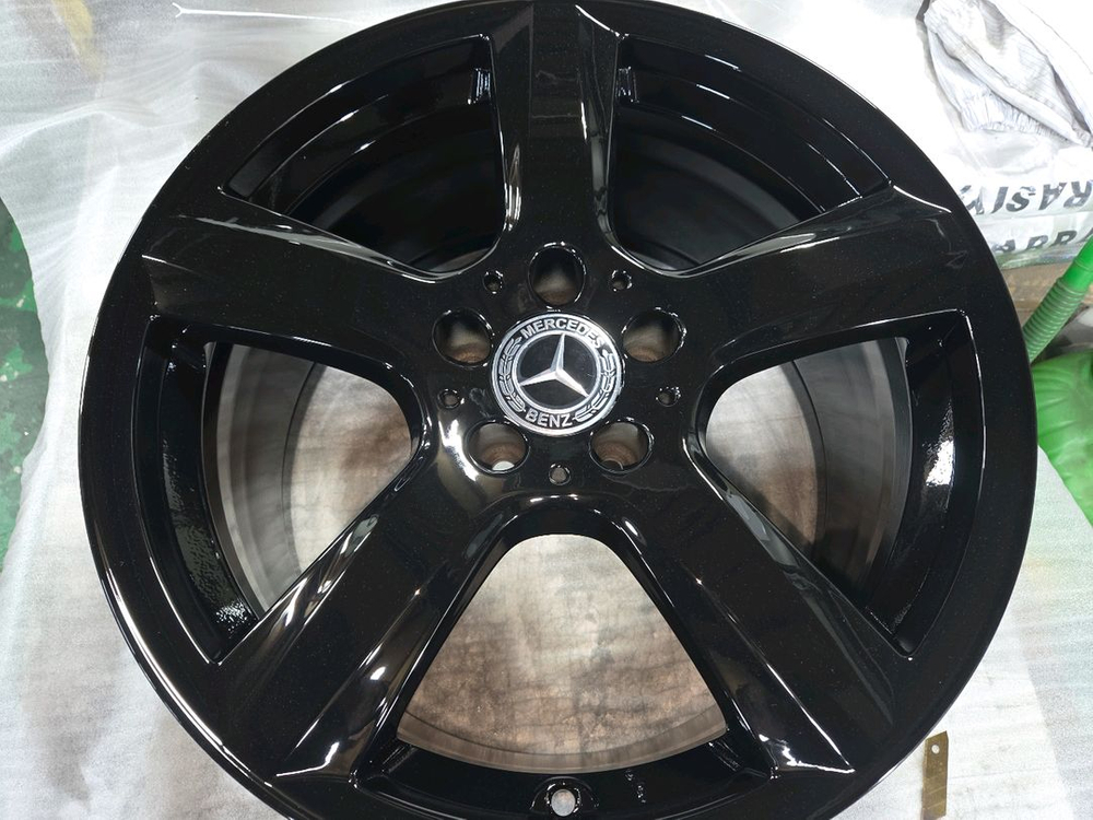 벤츠 CLS a218 18인치 순정휠 분체블랙유광 도장복원 휠--9