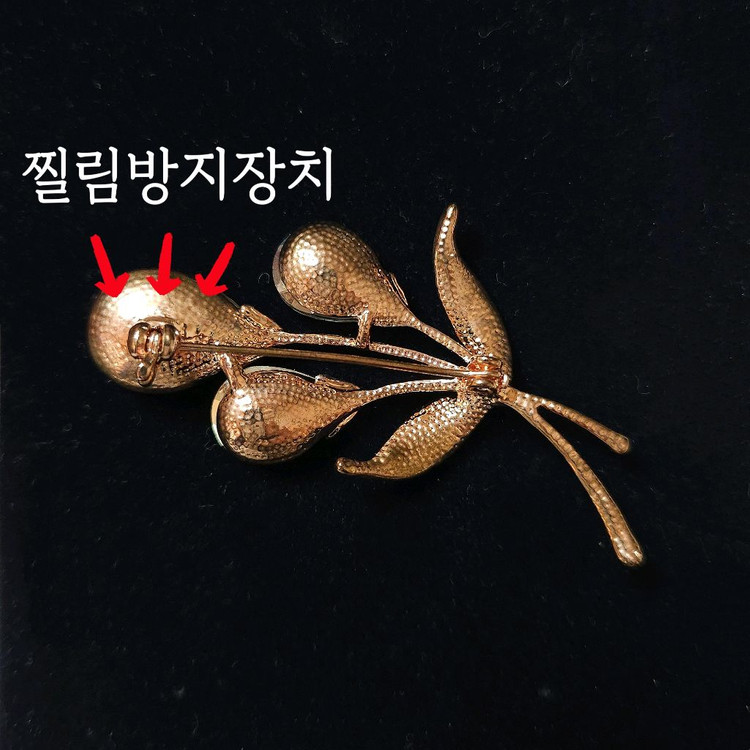 [새상품,선물박스포장]스와로브스키스톤 꽃다발 브로치/귀걸이 반지 팔찌 진주 샤넬 14k 18k 실버 반클리프 티파니--1