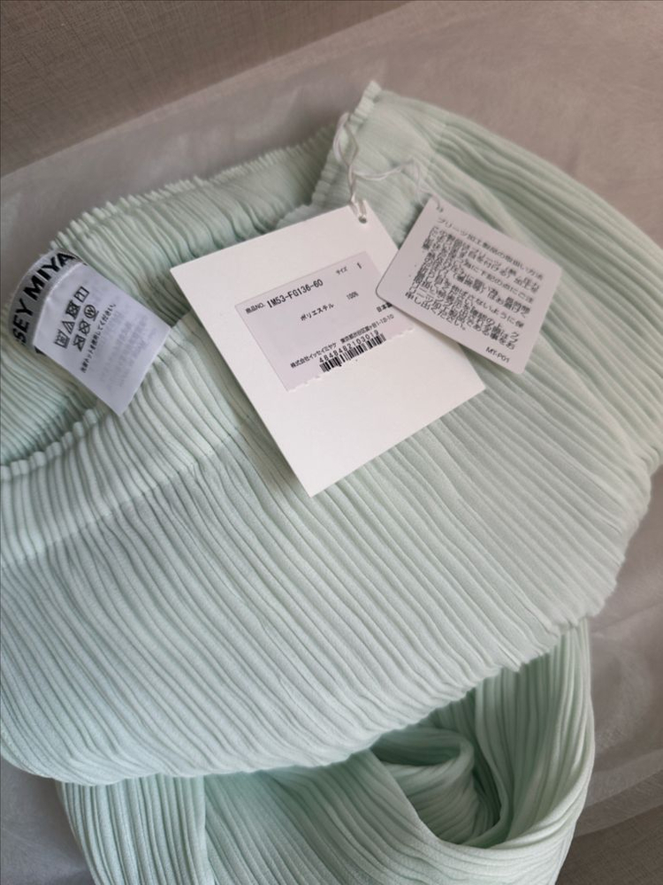 이세이미야케 해칭스커트 민트 1사이즈--1