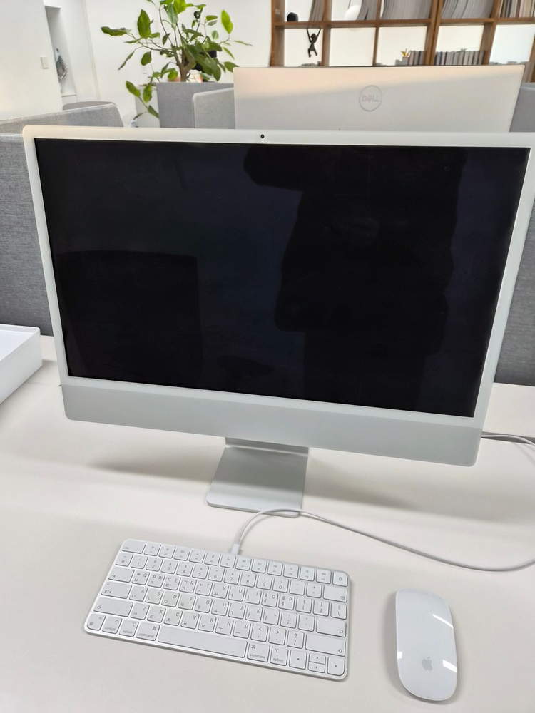 애플 아이맥 24인치 M1 8GB 실버 이미지