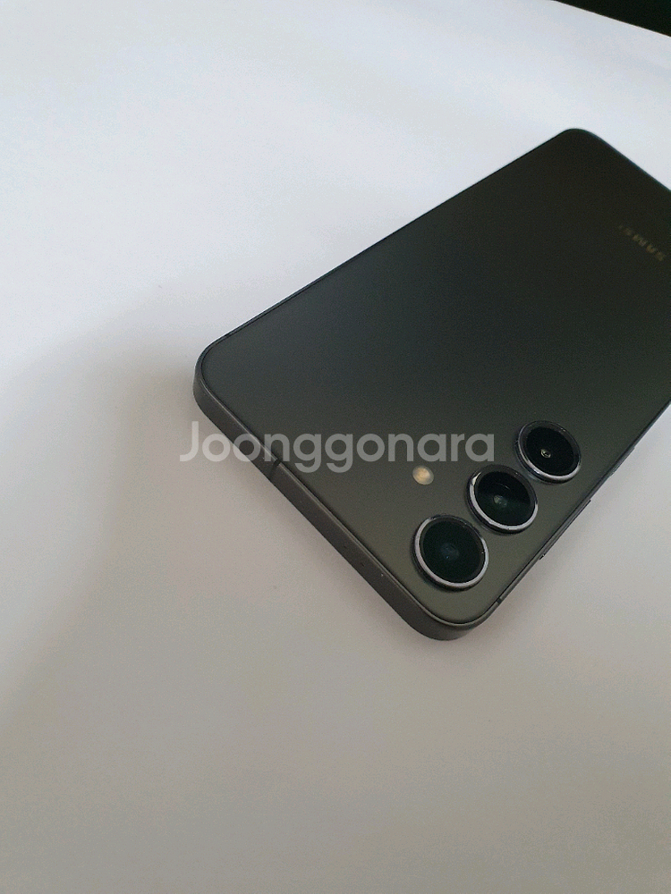 갤럭시S24플러스 잔상없어요 256기가 블랙--2