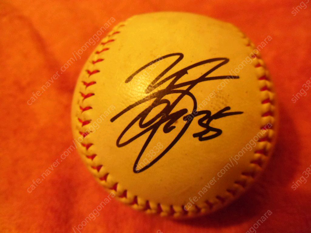 MBC청룡,삼성라이온즈 친필 싸인볼 팝니다.--8
