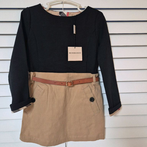 새상품)버버리 키즈 긴팔 원피스 4y