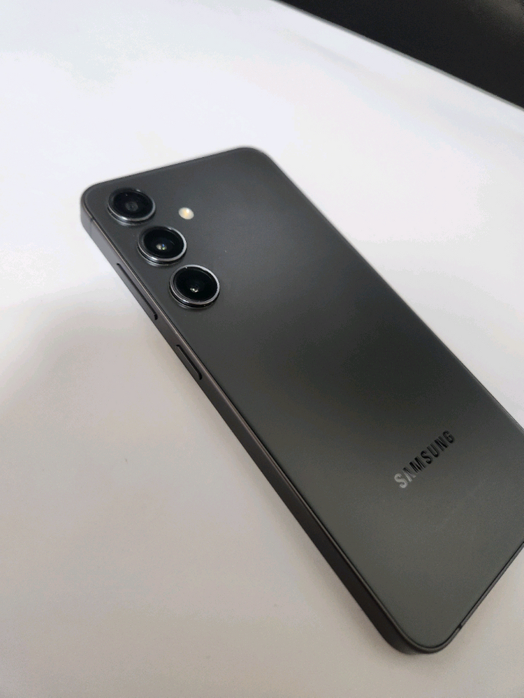 갤럭시S24 무잔상 아주깨끗 256기가 블랙--4