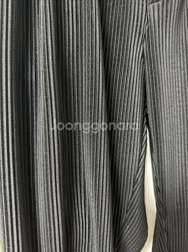 타임옴므 플리츠 블랙 바지--2