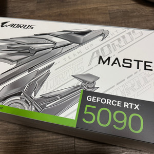 GIGABYTE AORUS 지포스 RTX 5090 MASTER ICE D7 32GB 판매합니다. [미개봉]