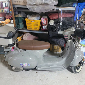 모데나 125cc 스쿠터