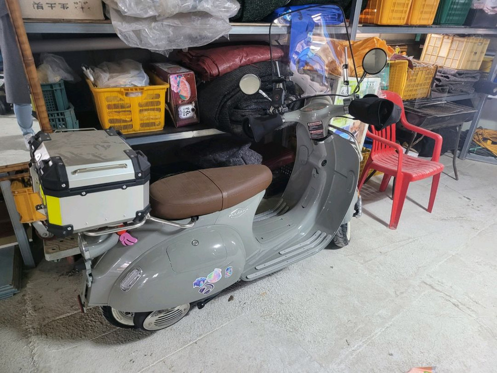 모데나 125cc 스쿠터--4