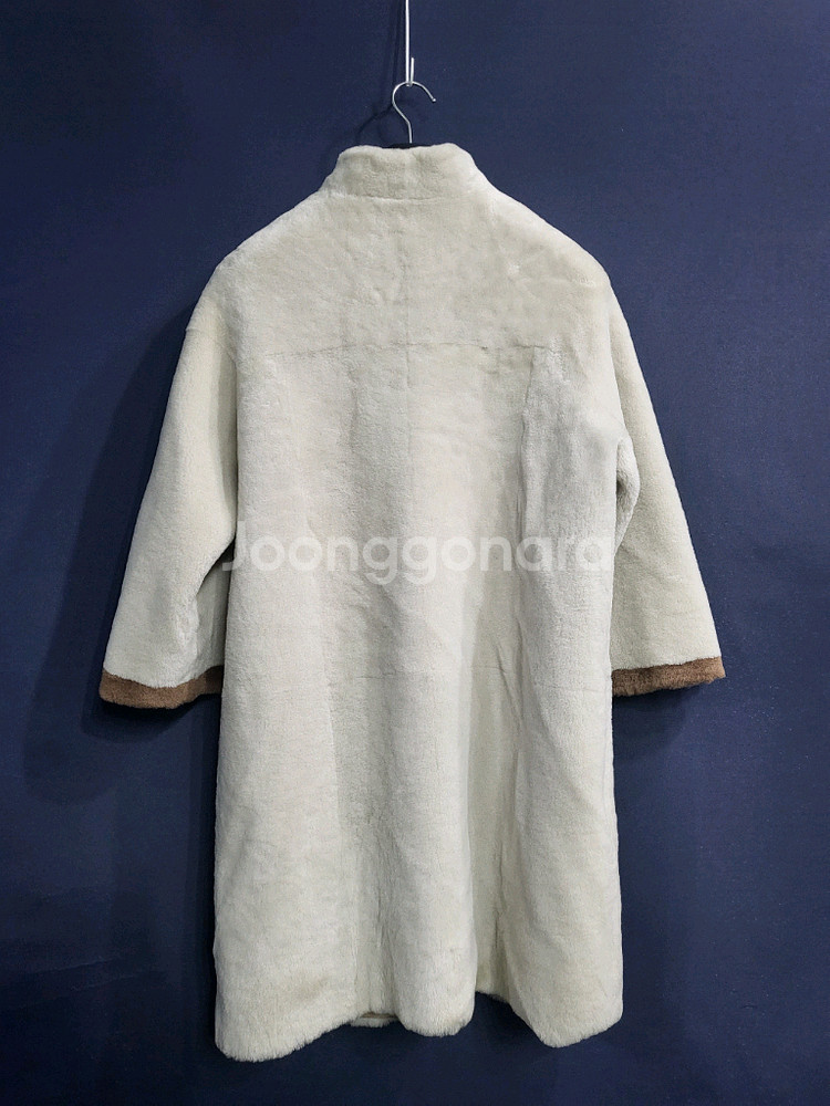 쁘렝땅 리버시블 핸드메이드 양모 양가죽 9부 무스탕(새상품)--4