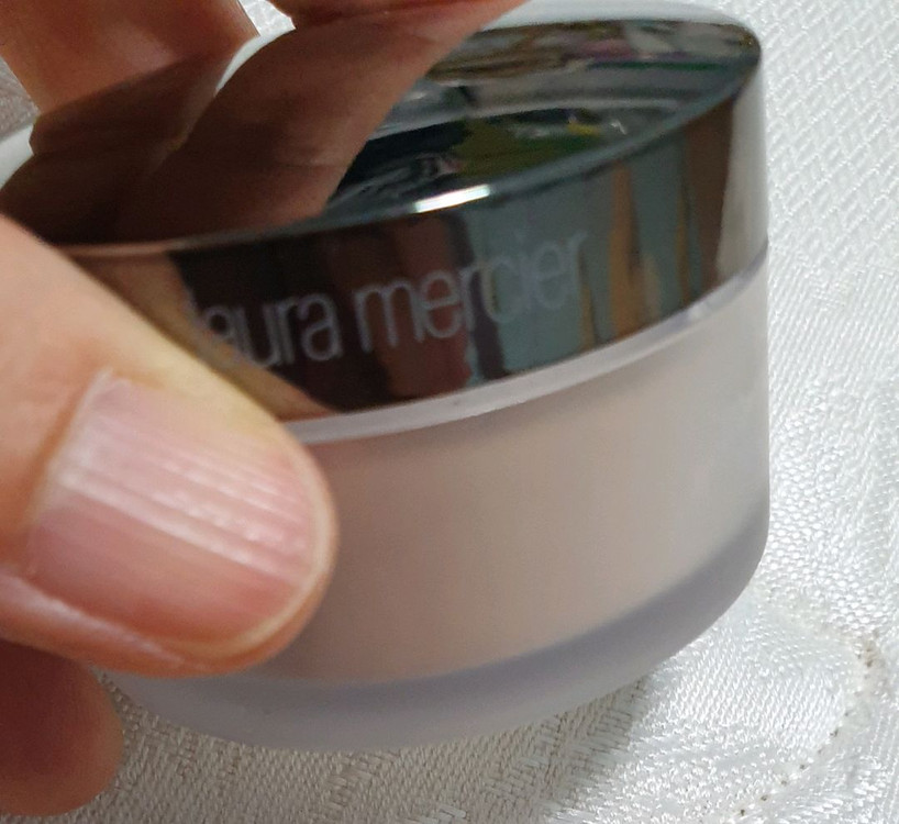 로라메르시에 루즈세팅 파우더(글로우) 9.3g(택포)--1