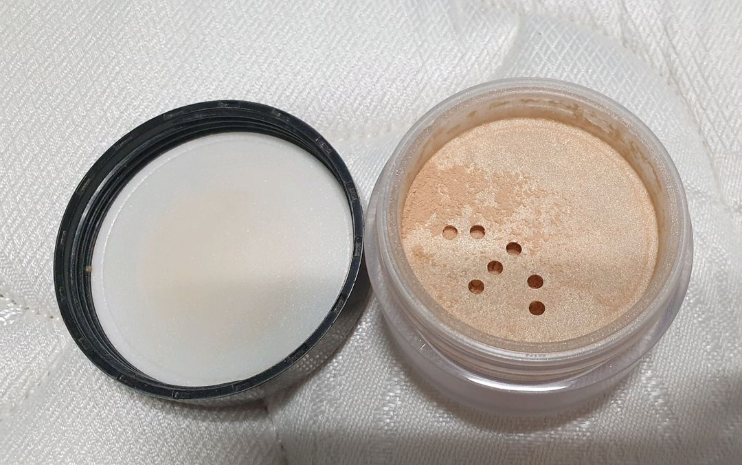 로라메르시에 루즈세팅 파우더(글로우) 9.3g(택포)--3