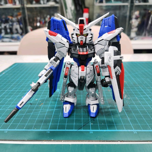 MGSD 프리덤 건담