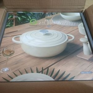 새 것 철 주물 양수 냄비22cm 택포함 29,000원 입니다.