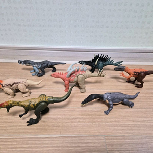 쥬라기월드 장난감 판매합니다