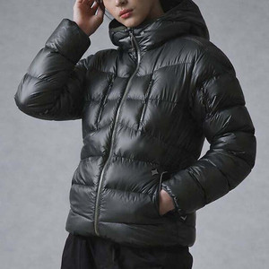 어반사이드 공용 올리브 그레이 에일러론 900 울트라라이트 거위털 구스다운 패딩재킷 (S) 이미지