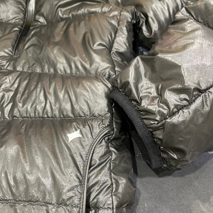어반사이드 공용 올리브 그레이 에일러론 900 울트라라이트 거위털 구스다운 패딩재킷 (S) 이미지