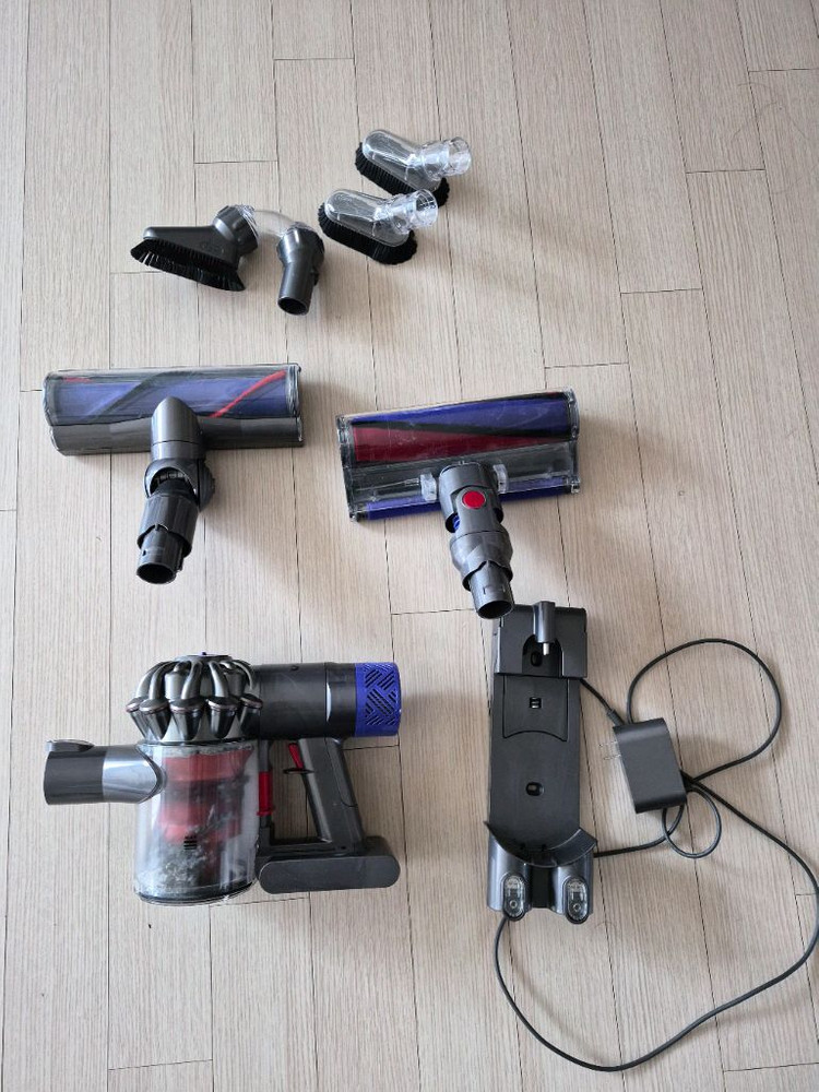 다이슨청소기 (부품용)--8