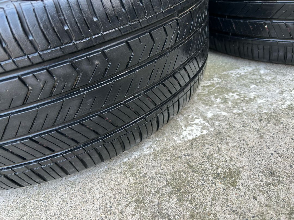 18인치 휠 타이어 판매합니다. 현대. 기아--4