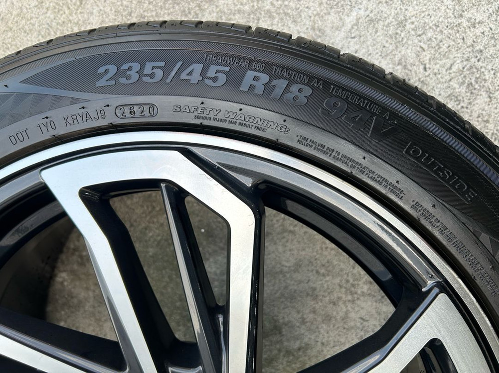 18인치 휠 타이어 판매합니다. 현대. 기아--7