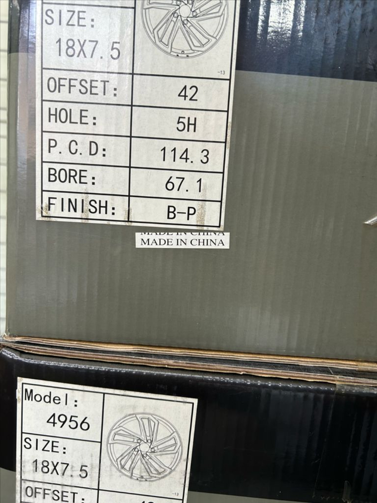 18인치 휠 타이어 판매합니다. 현대. 기아--8