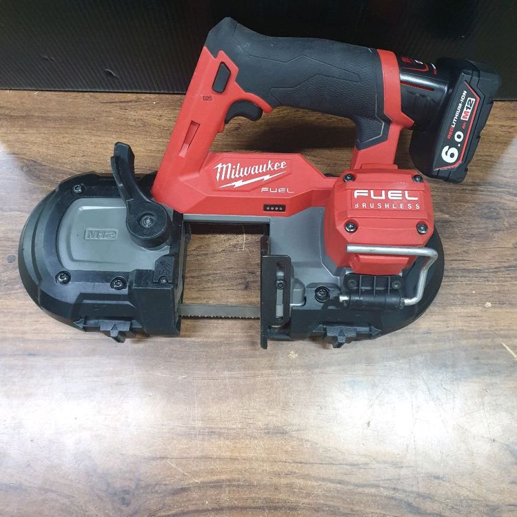 밀워키 밴드쏘 M12 FBS64 배터리 포함 이미지