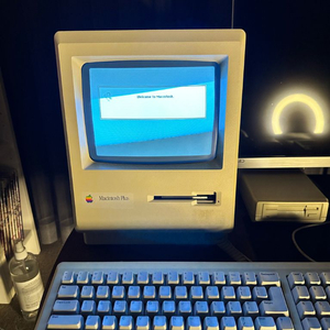 애플 매킨토시 플러스 팝니다