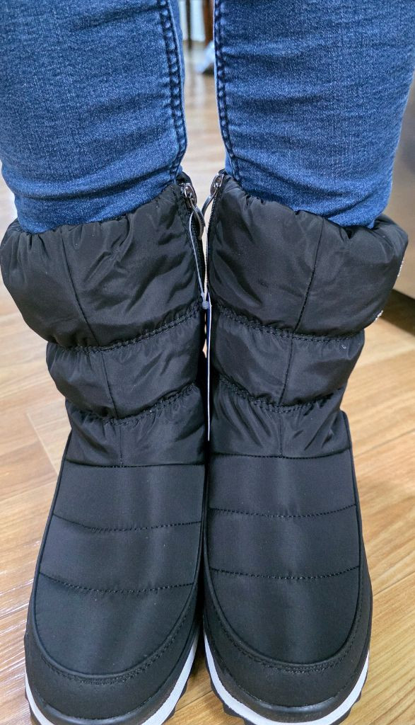 여성 패딩부츠 방한화 F-IZ8 230사이즈--1