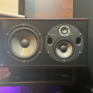 focal trio 6be 판매합니다. 스피커받힘,포커스모드 스위치 포함
