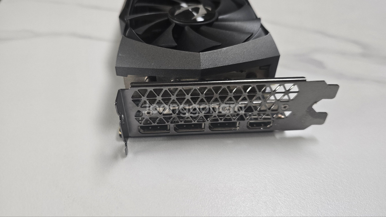 RTX 3070 Ti 그래픽카드--1