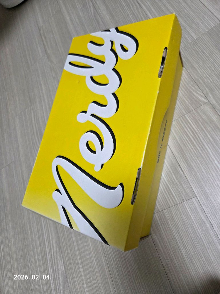 NERDY 슬리퍼 레드 270 새상품--2